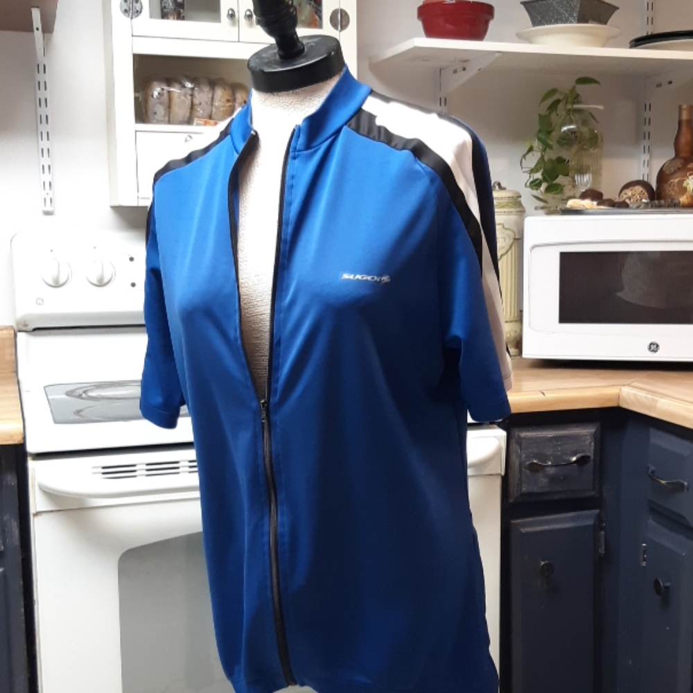 Athletic wear Jacket men or Womens sz M/L Blue White Full Zip Short Sleeve B2